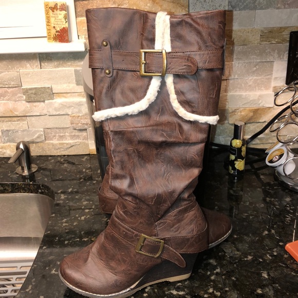 Rue21 Shoes - Rue 21 side zip boots Size 7/8